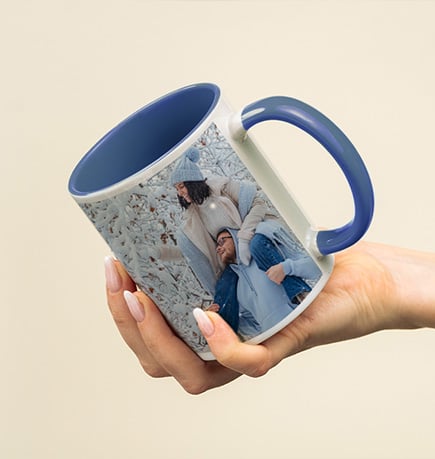 Kubek z kolorowym środkiem